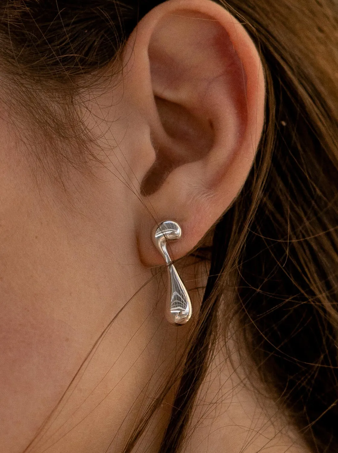 Pendientes Originales | LINEARGENT Pendientes originales de plata diseño goteo asimétrico