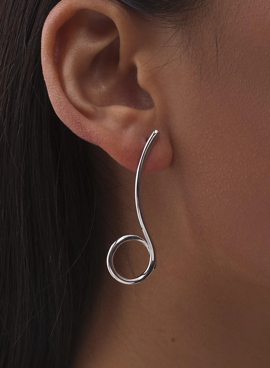 Pendientes Originales | LINEARGENT Pendientes originales de plata lisa diseño entrelazado