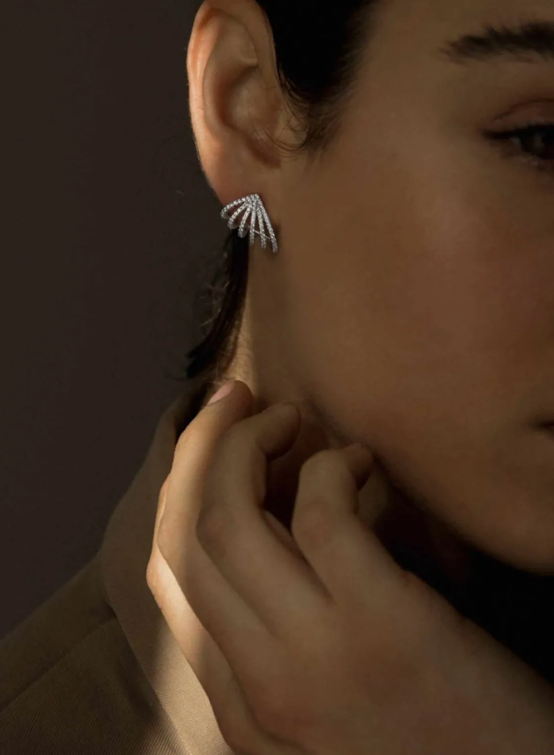 Pendientes Originales | Pendientes Trepadores | LINEARGENT Pendientes originales diseño lóbulo con circonitas