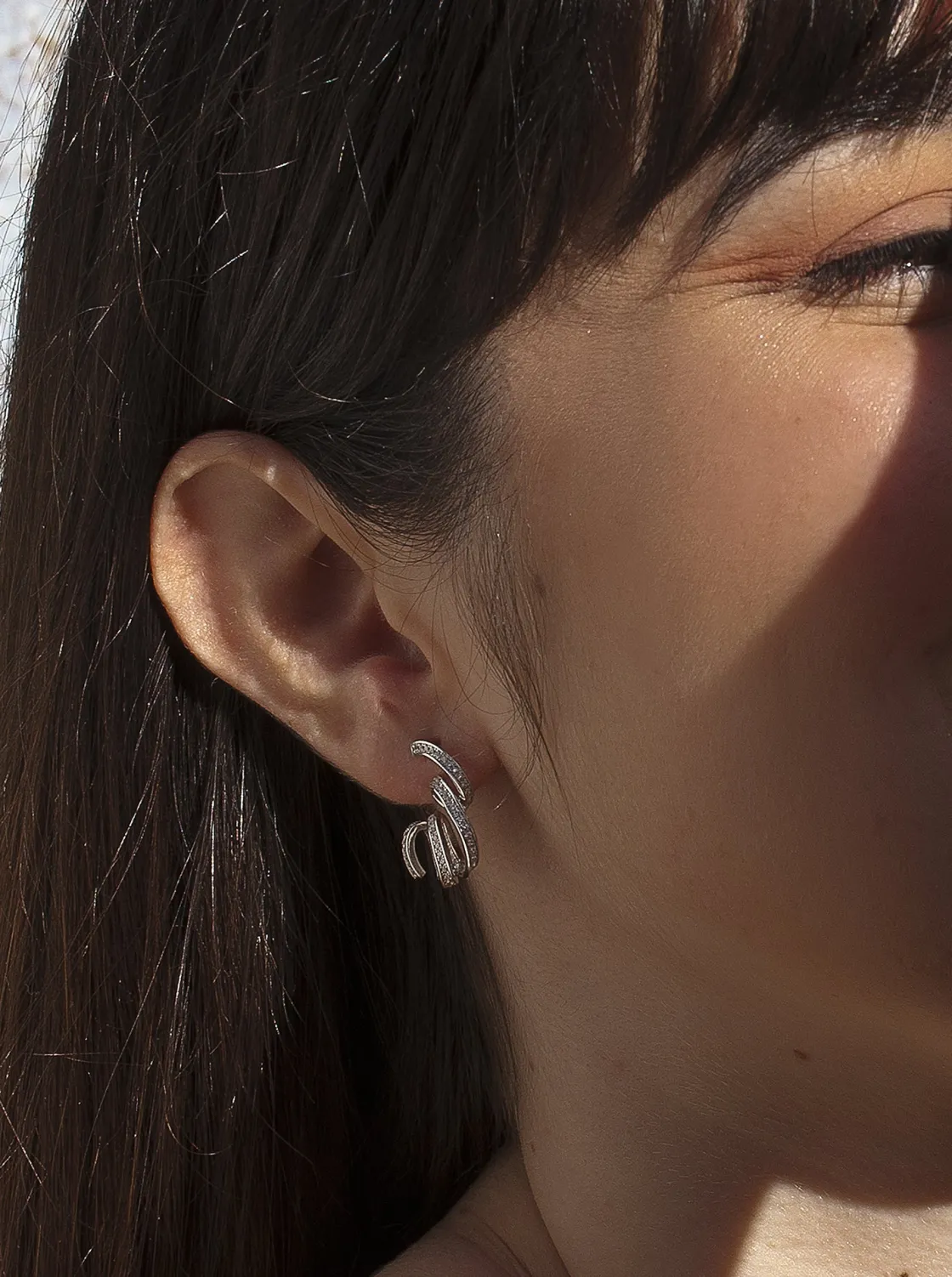 Pendientes Originales | LINEARGENT Pendientes originales diseño serpentina con circonitas