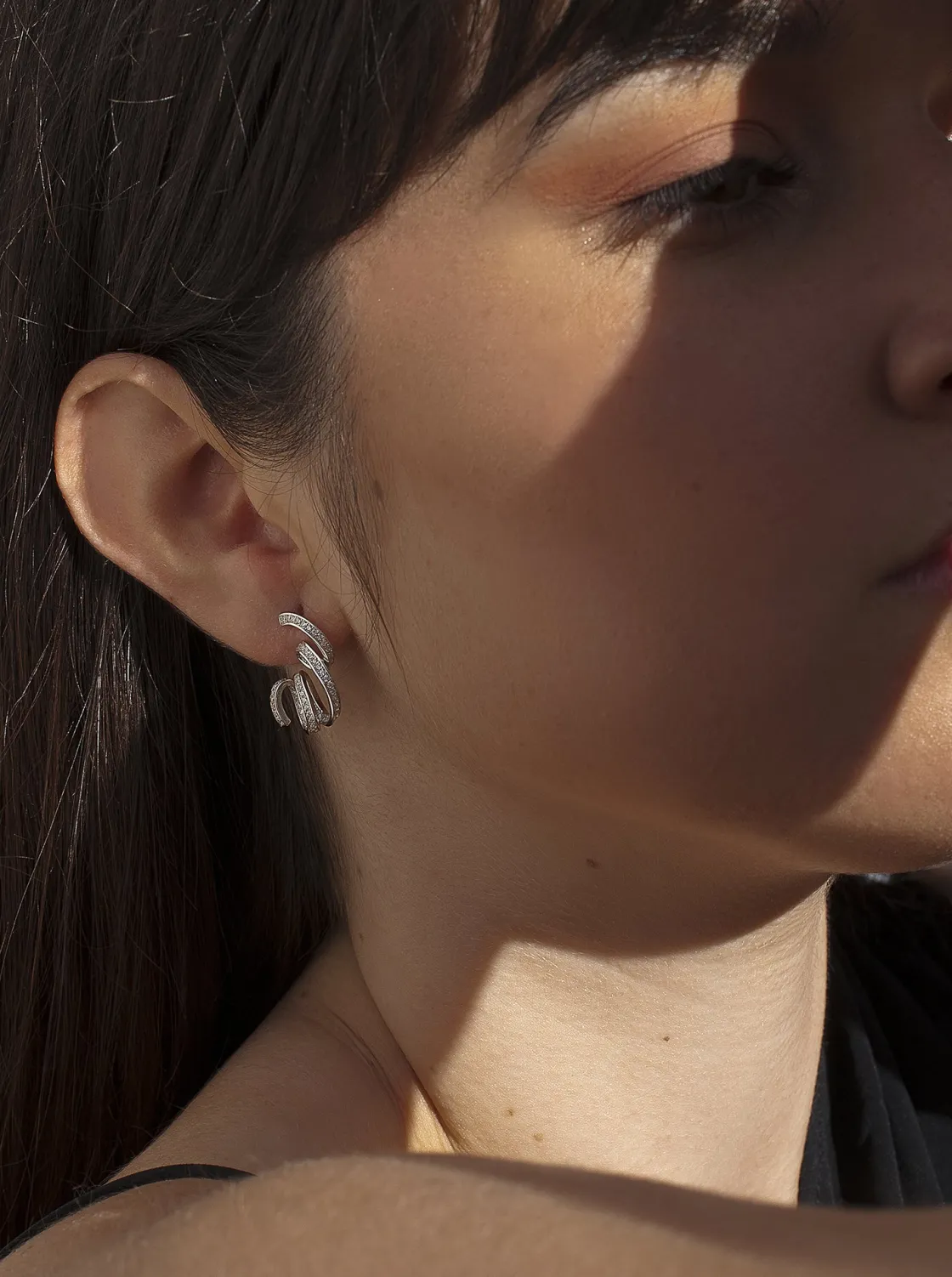 Pendientes Originales | LINEARGENT Pendientes originales diseño serpentina con circonitas