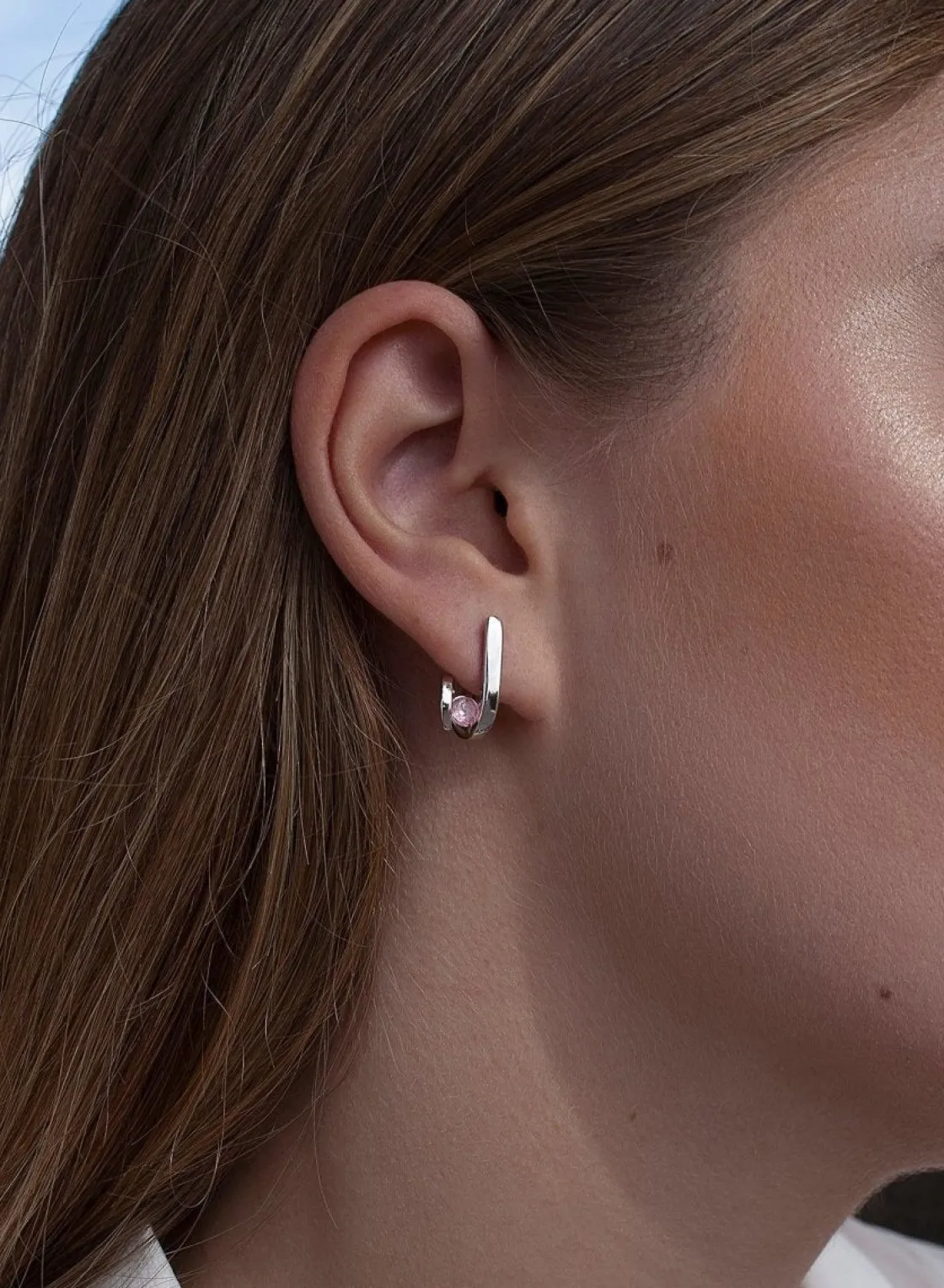 Pendientes De Piedras De Colores | Pendientes Pequeños | LINEARGENT Pendientes originales diseño zig-zag con gema en tono rosa