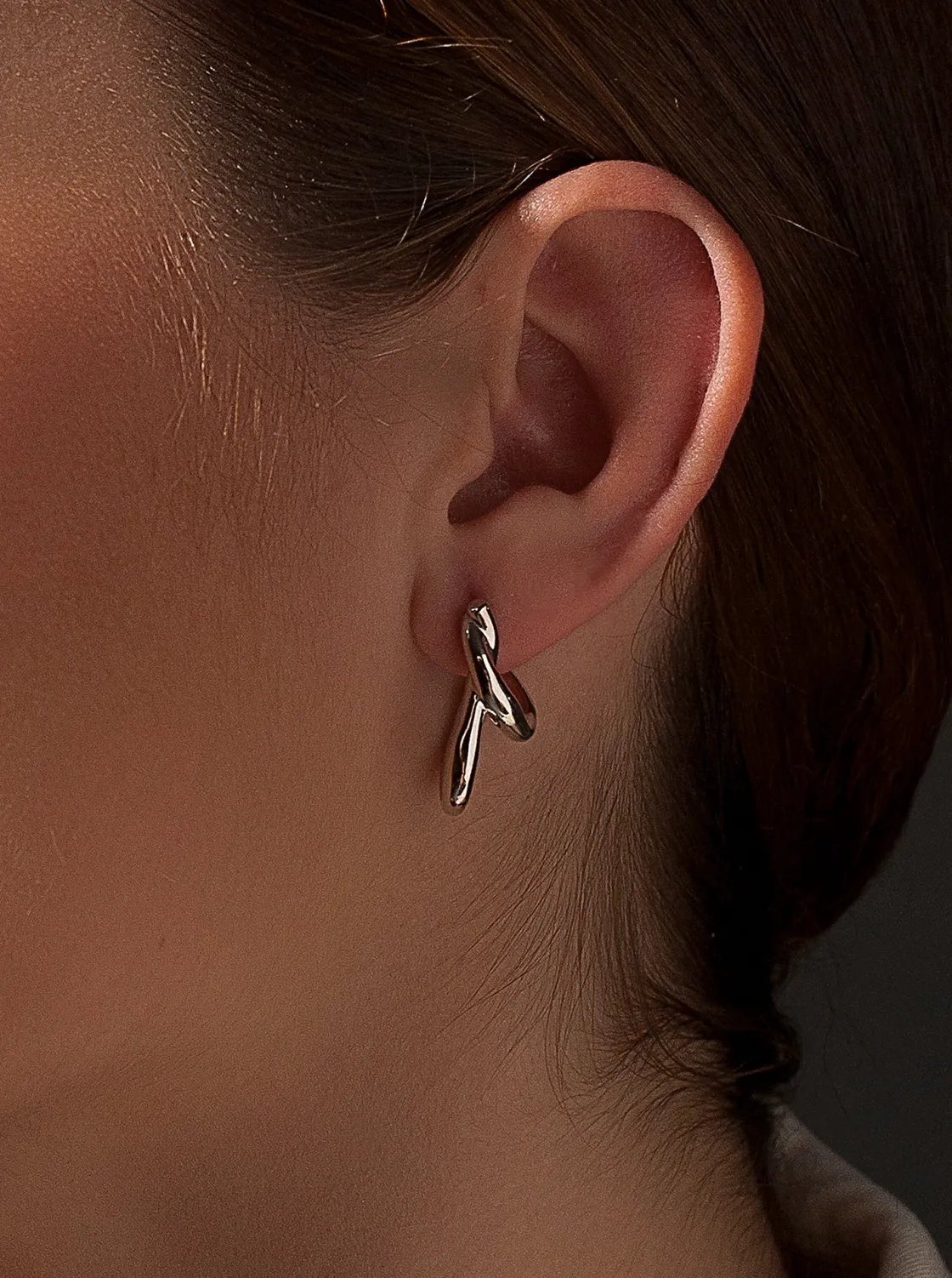Pendientes Originales | LINEARGENT Pendientes originales en plata estilo aro entrelazado