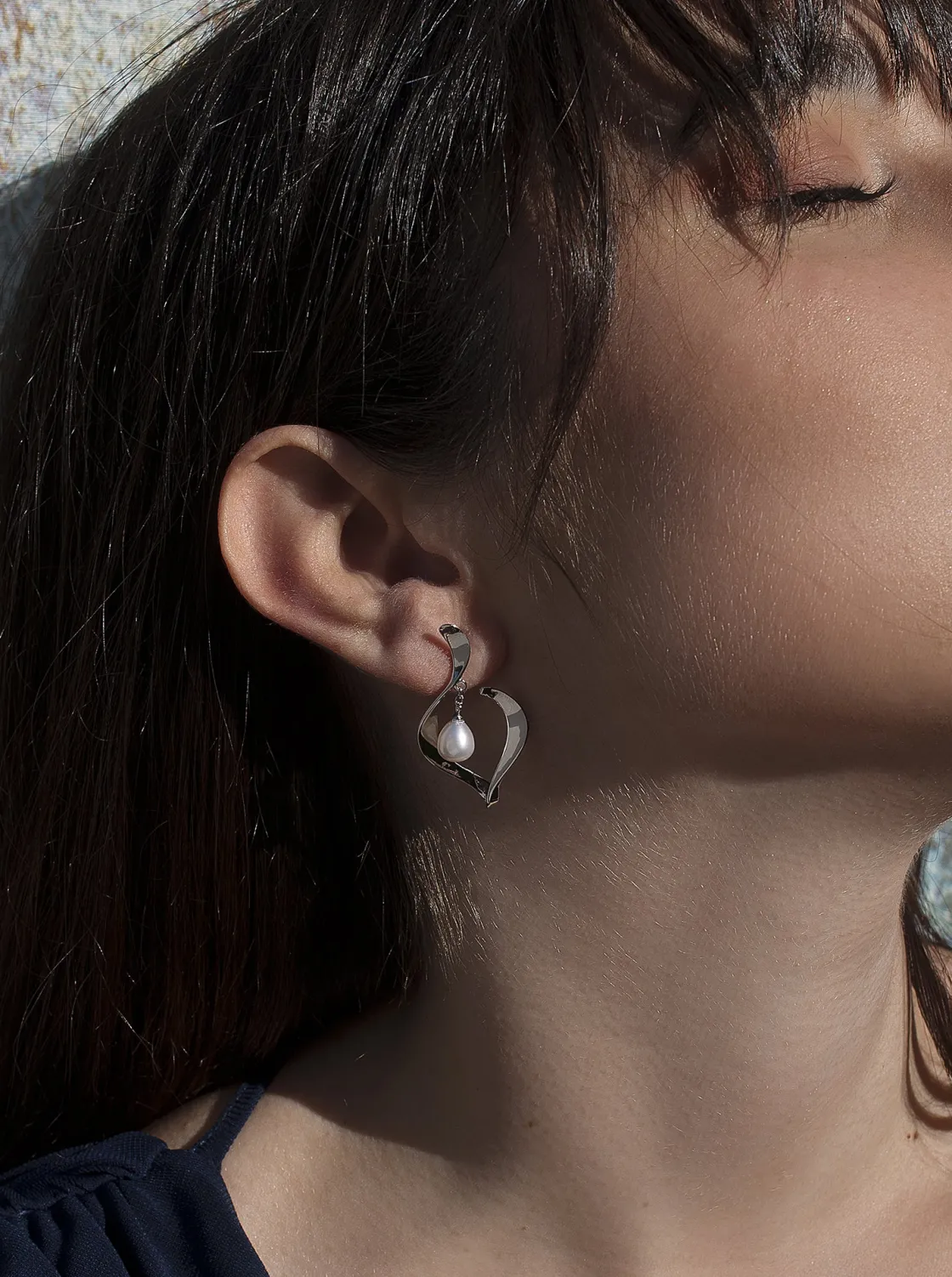 Pendientes Perlas | LINEARGENT Pendientes originales plata diseño perla colgante