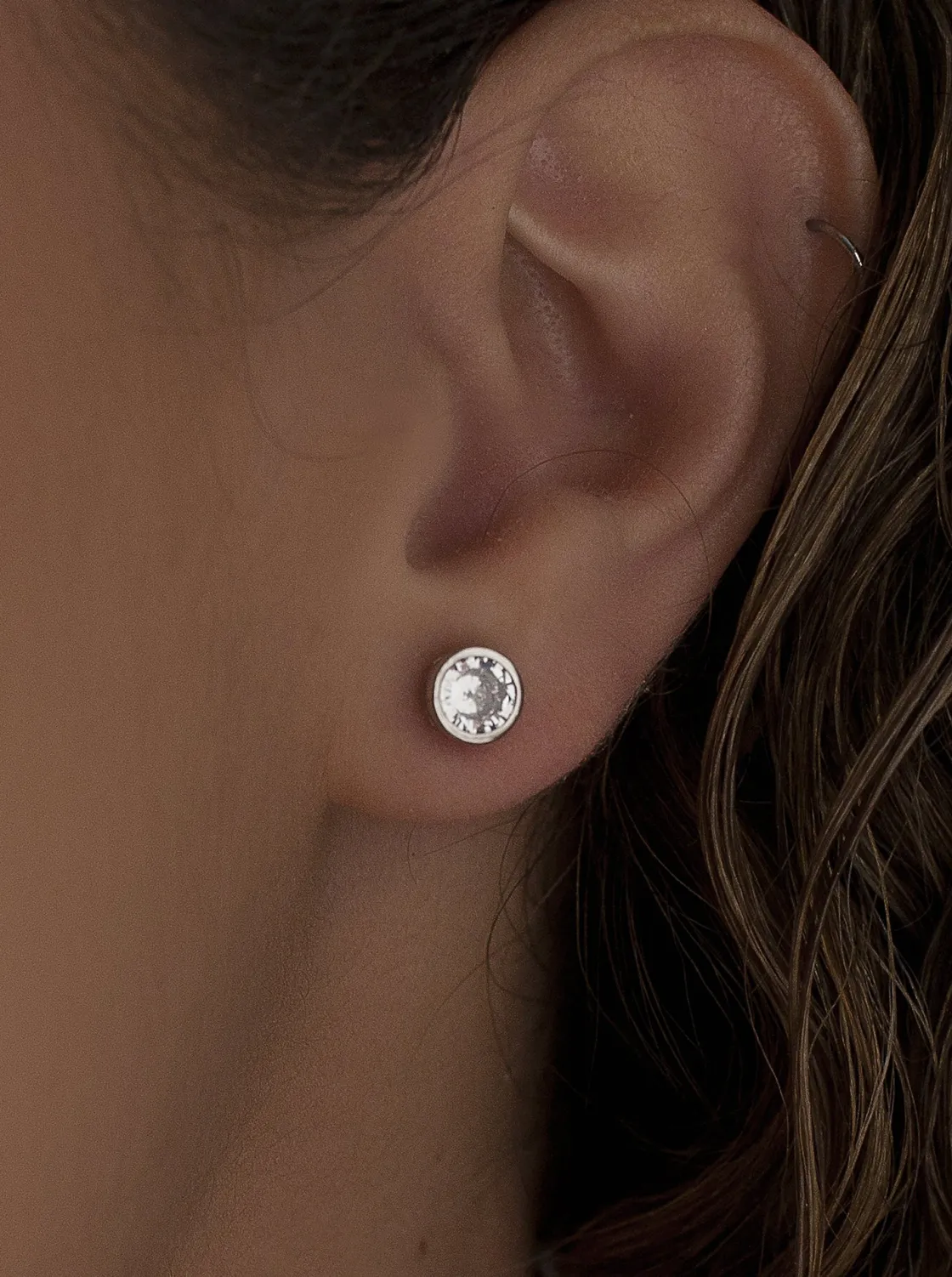 Pendientes Pequeños | LINEARGENT Pendientes pequeños diseño circular con circonita