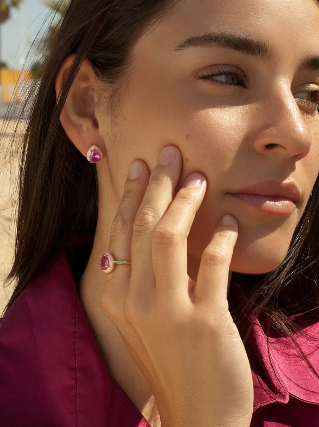 Pendientes De Piedras De Colores | Pendientes Pequeños | LINEARGENT Pendientes pequeños diseño de gota combinados con esmalte rosa