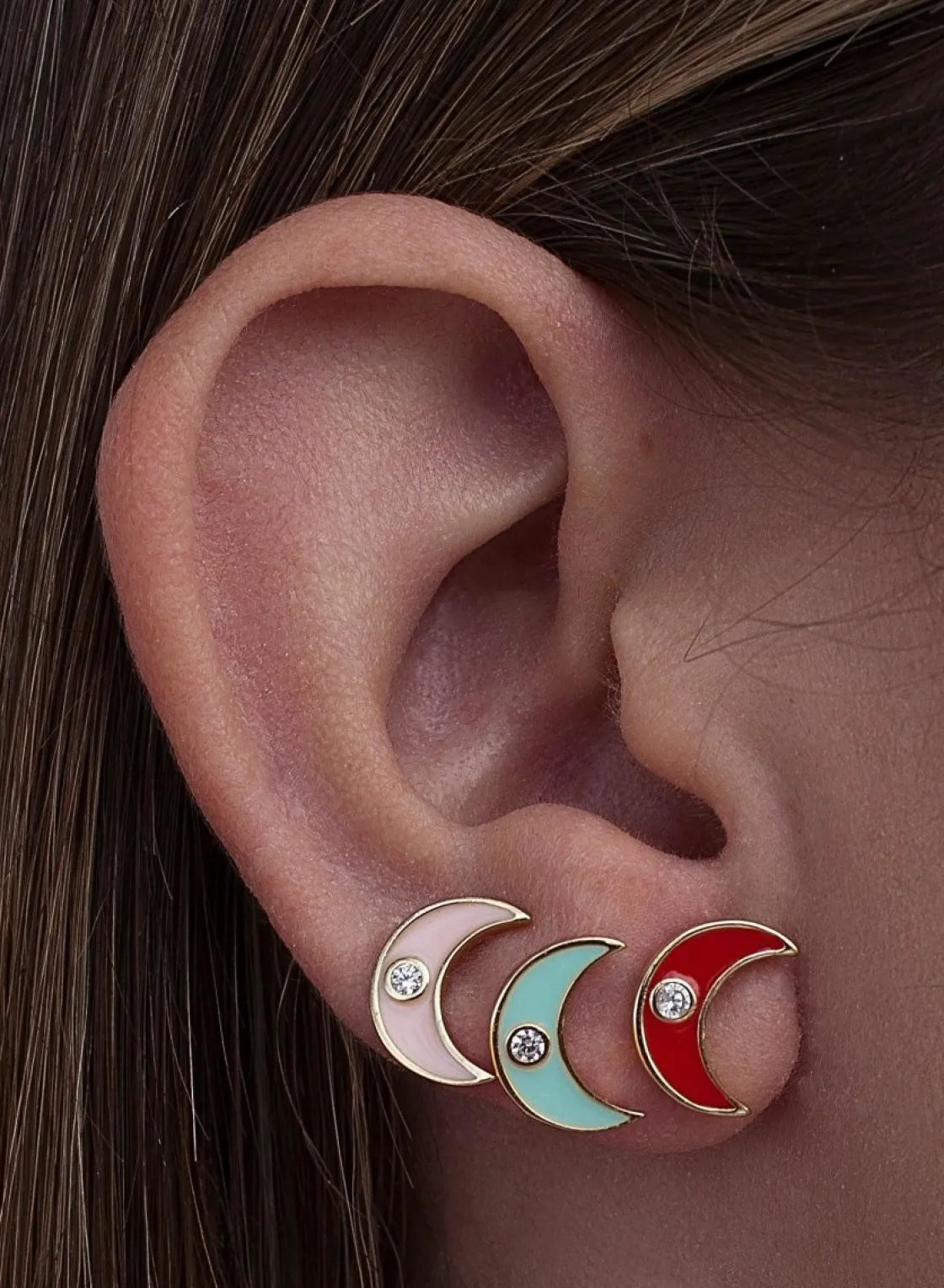 Pendientes Pequeños | LINEARGENT Pendientes pequeños en plata diseño luna esmalte rojo