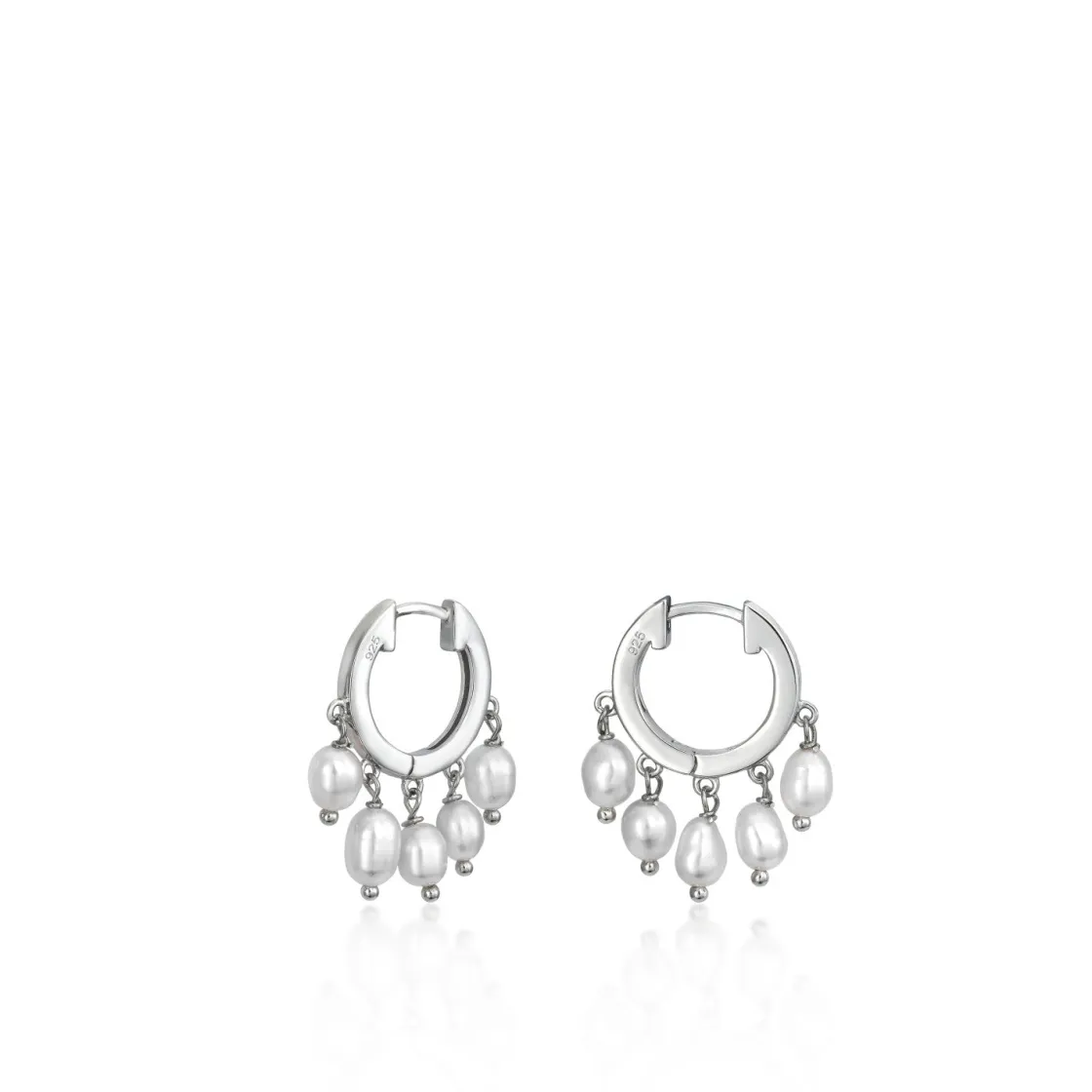 Pendientes Perlas | Pendientes Aro | LINEARGENT Pendientes perla diseño aro de plata con perlas colgando
