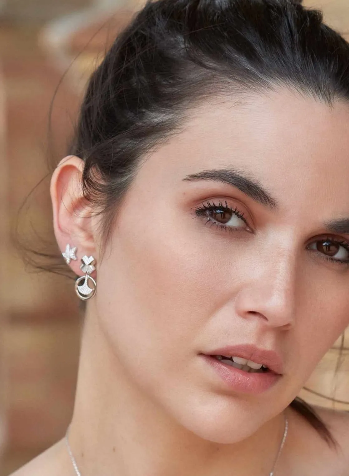 Pendientes Largos | LINEARGENT Pendientes plata y circonitas móviles con motivo de circulo