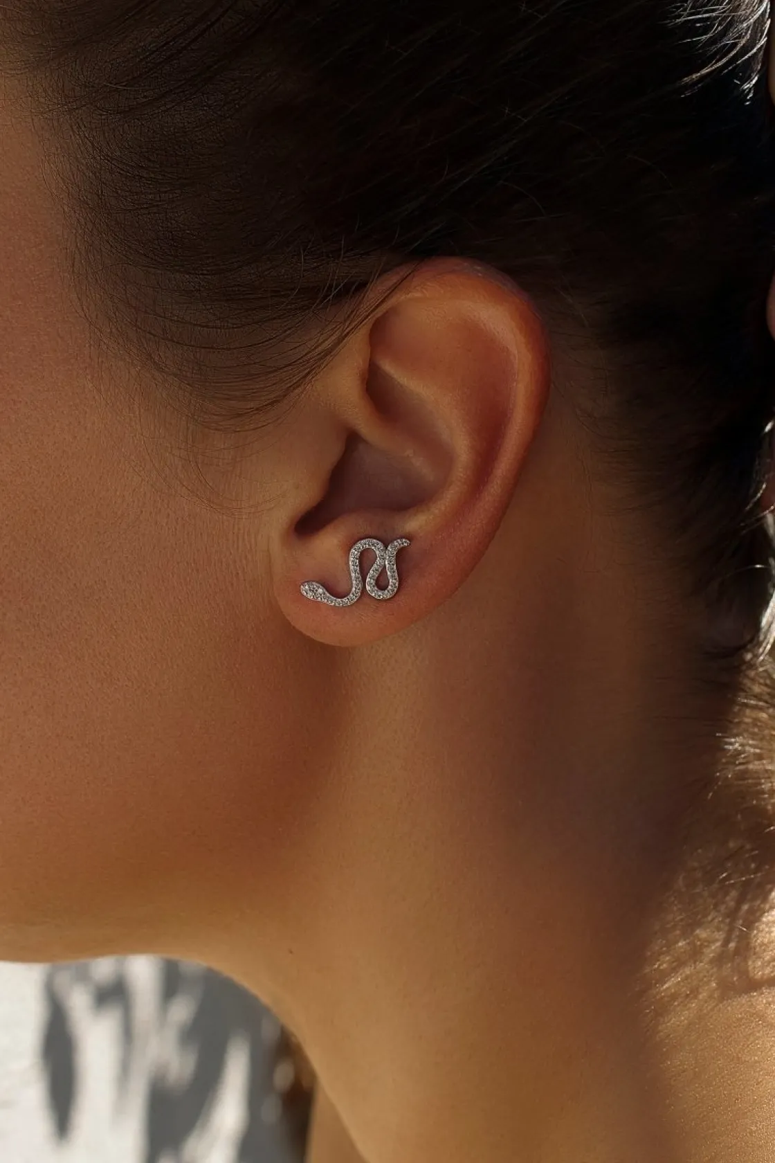 Pendientes Trepadores | LINEARGENT Pendientes trepadores de plata silueta de serpiente zig zag