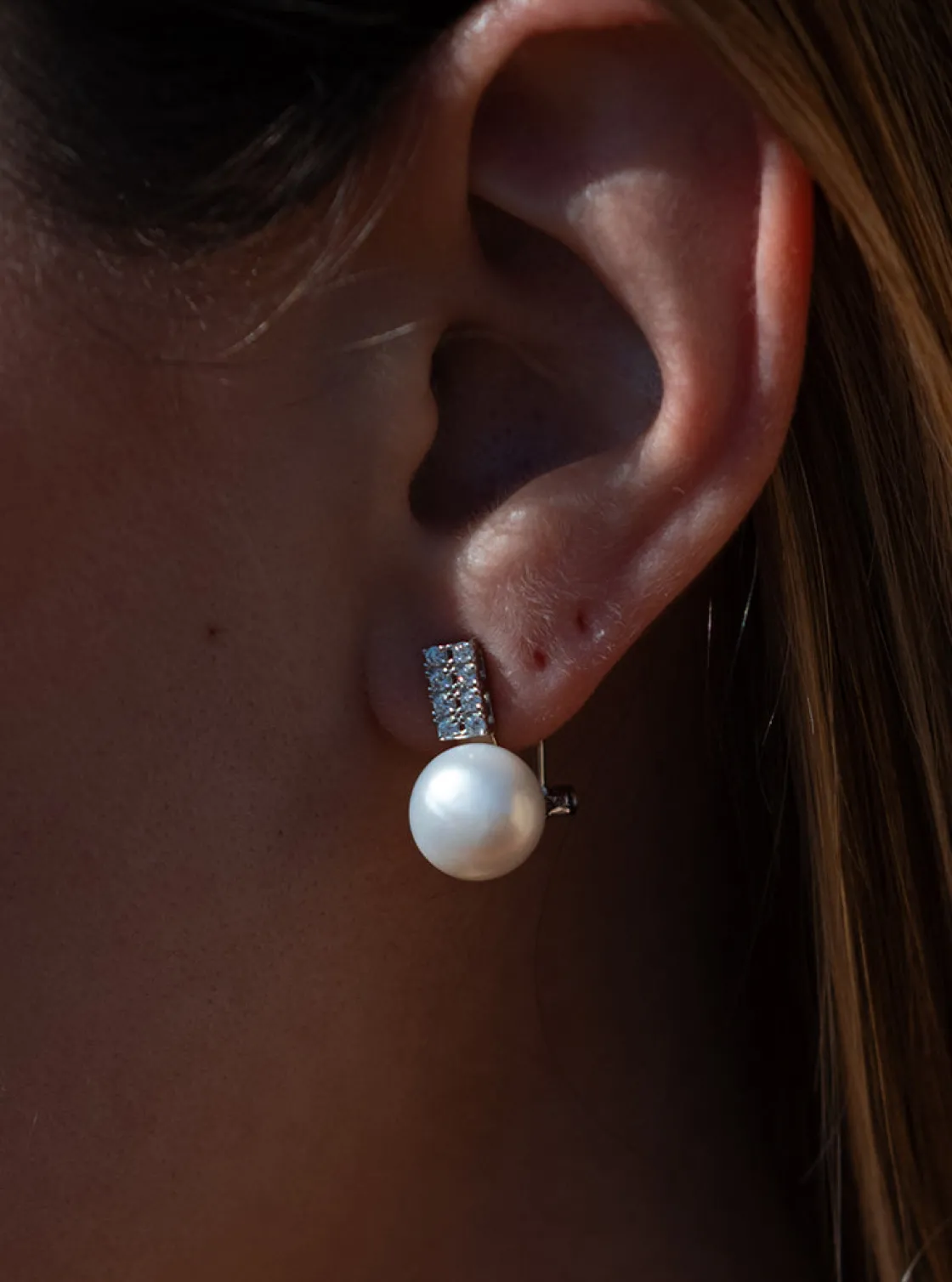Pendientes Perlas | Pendientes Pequeños | LINEARGENT Pendientes tu y yo con perla diseño rectangular de circonitas