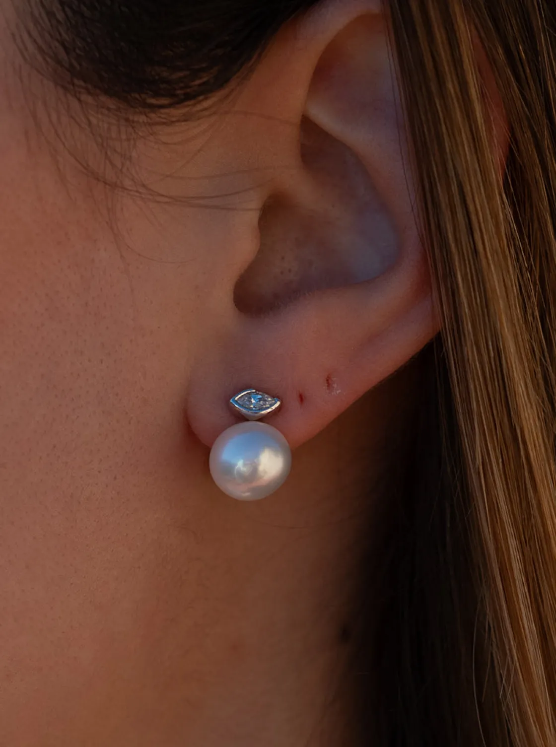 Pendientes Perlas | Pendientes Pequeños | LINEARGENT Pendientes tu y yo plata con perla y detalle ovalado