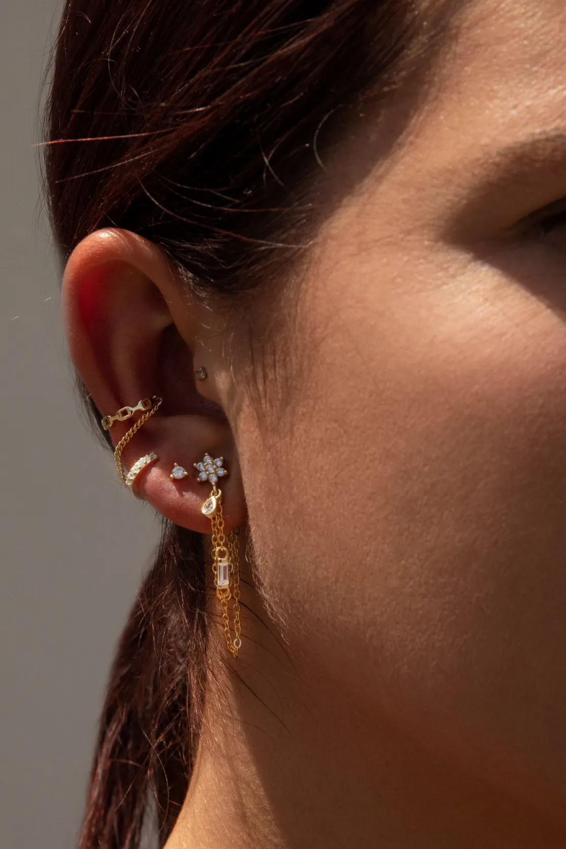 Segundo Pendiente | LINEARGENT Piercing de plata con cuerpo de circonita