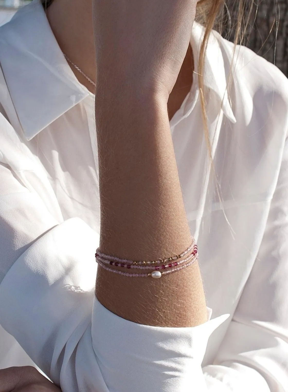 Pulsera De Bolas | Pulseras Con Piedras | LINEARGENT Pulsera de bolas diseño de tres brazaletes con cuarzo rosa