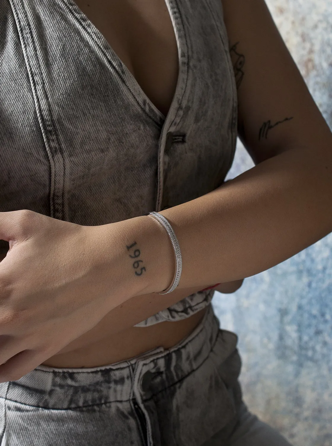 Pulseras Esclavas | LINEARGENT Pulsera esclava de plata raíl con engaste de circonita
