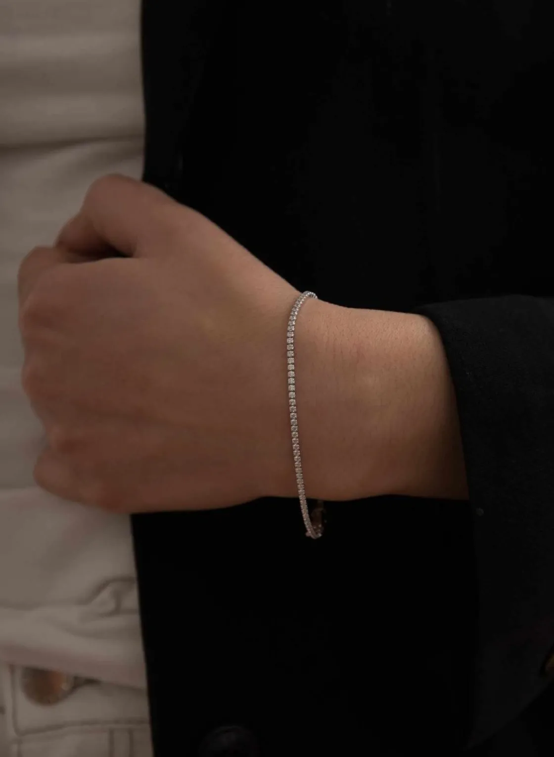 Pulsera Riviere | LINEARGENT Pulsera riviere de plata diseño fino con circonitas