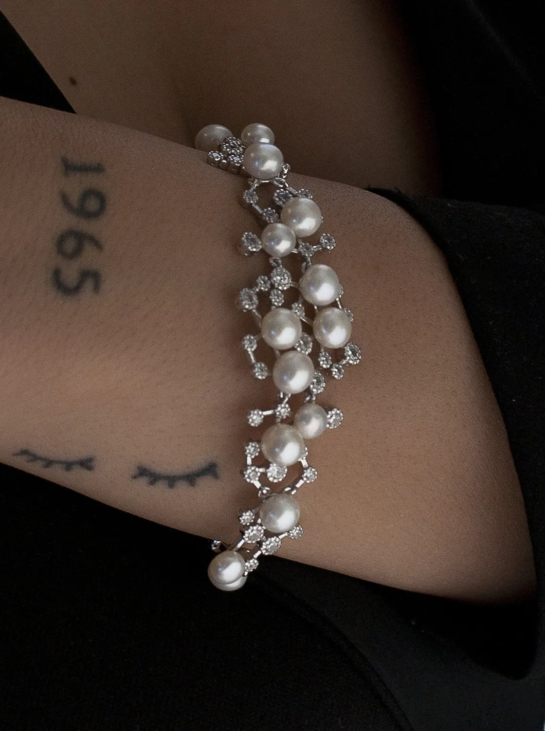 Pulseras Perlas | Pulseras Brillantes | LINEARGENT Pulseras brillantes de plata diseño perlas y circonitas