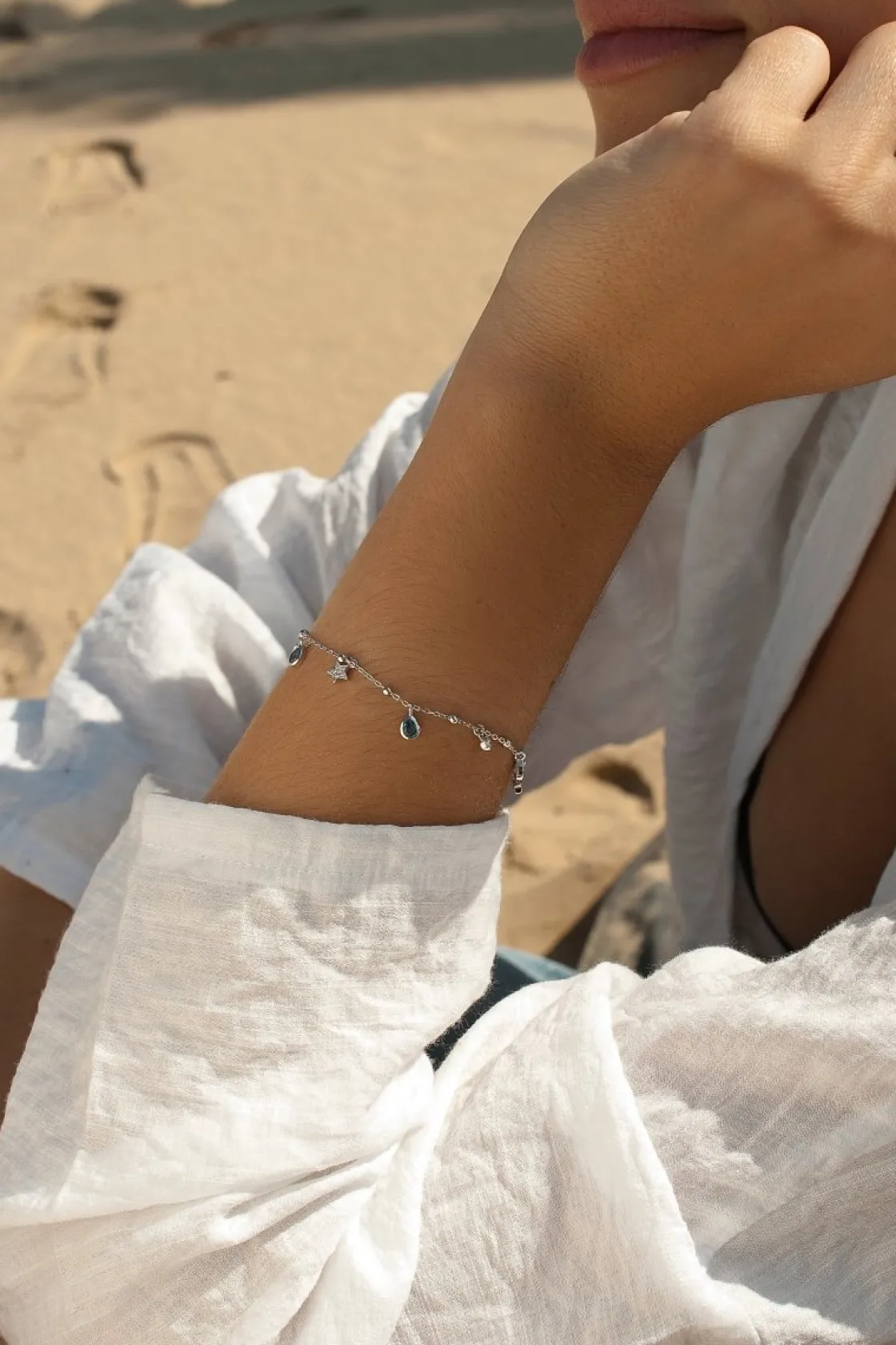 Pulseras Con Piedras | LINEARGENT Pulseras con colgantes tono aquamarine con motivos redondos y estrella