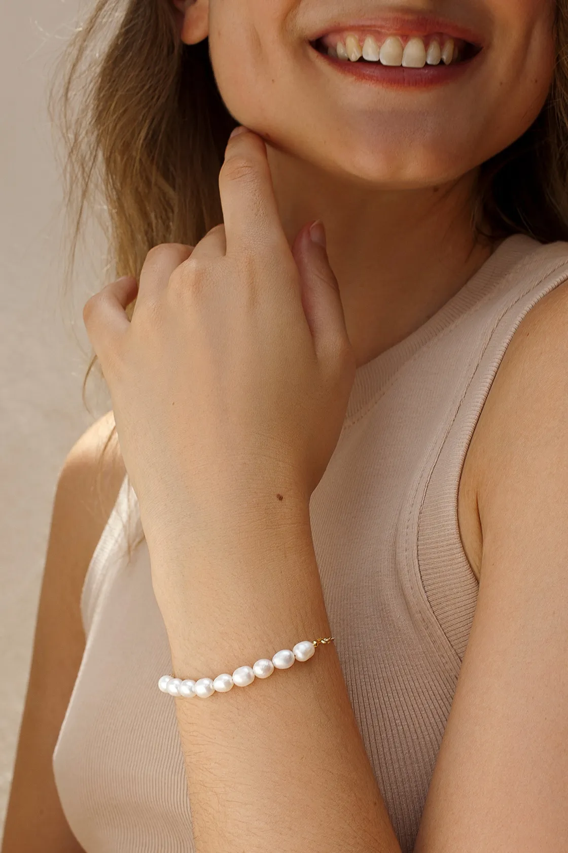 Pulseras Perlas | LINEARGENT Pulseras con perlas en plata diseño dorado