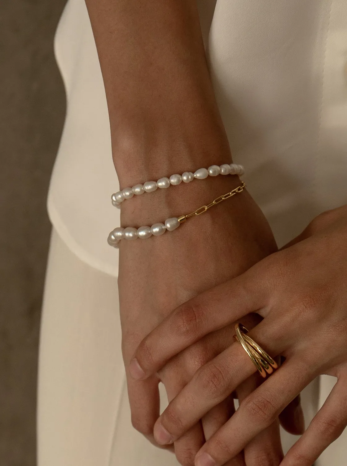 Pulseras Perlas | LINEARGENT Pulseras con perlas en plata diseño paperclip