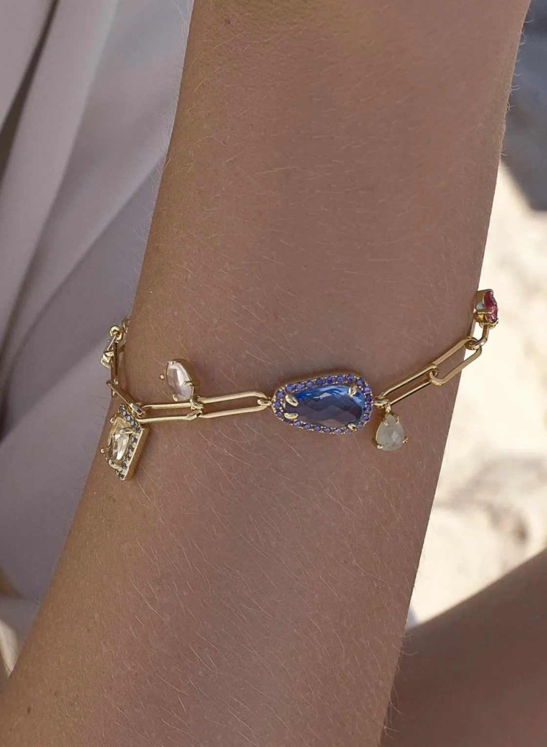 Pulseras Con Piedras | LINEARGENT Pulseras con piedras estilo paper clip con charms