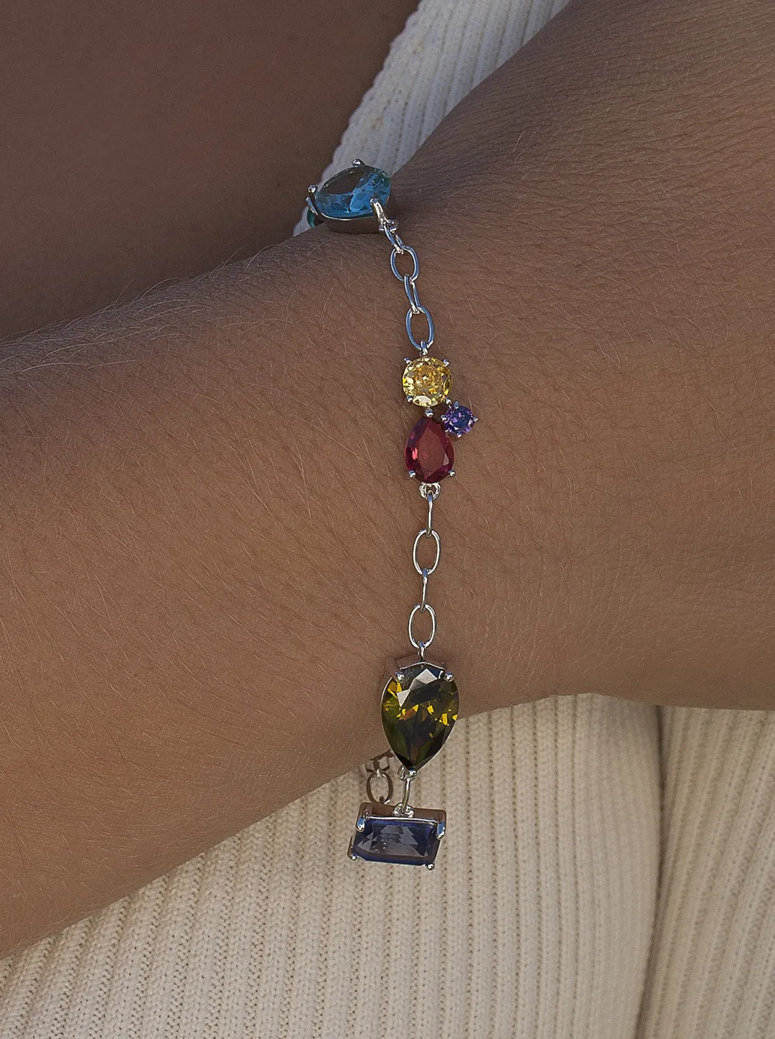 Pulseras Con Piedras | LINEARGENT Pulseras con piedras multi forma dispuestas aleatoriamente