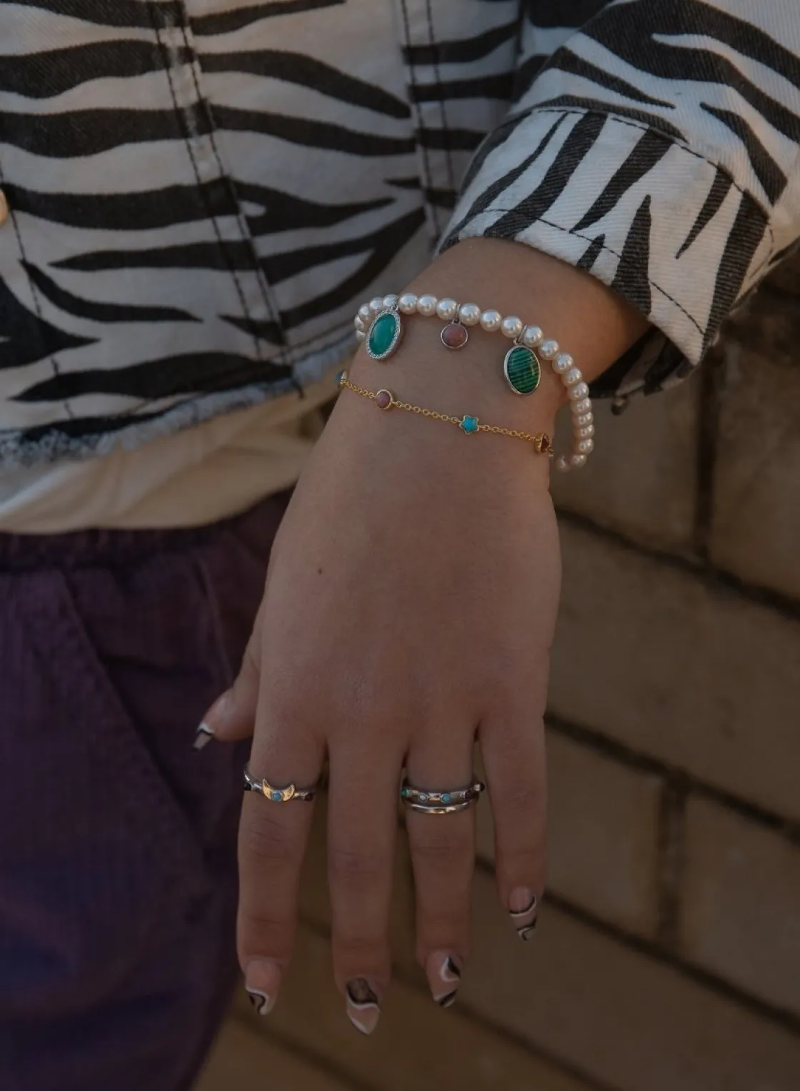 Pulsera De Bolas | Pulseras Perlas | LINEARGENT Pulseras de perlas diseño triple motivo de piedras naturales