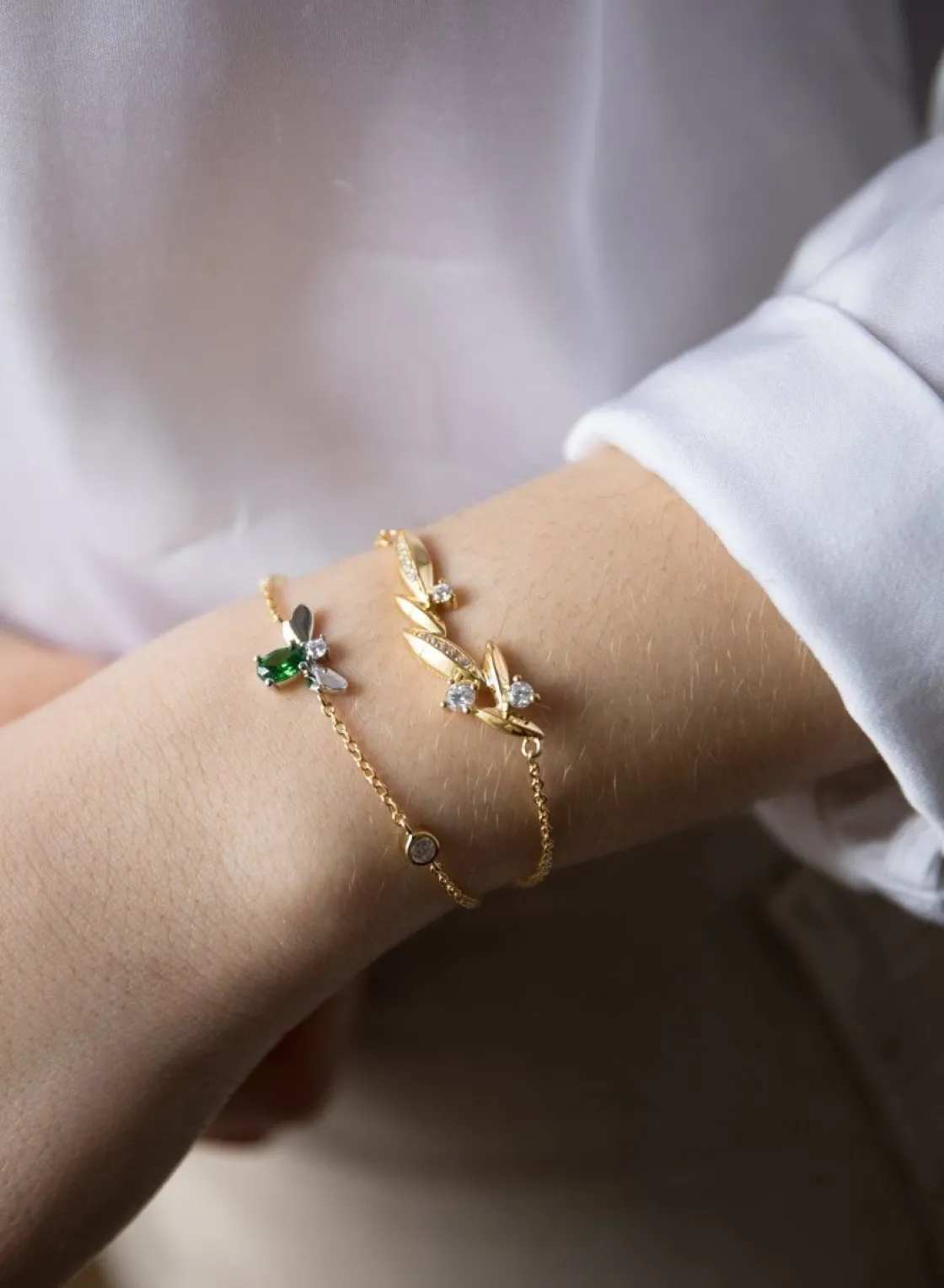 Pulseras Finas | LINEARGENT Pulseras finas de plata diseño de hojas e insecto