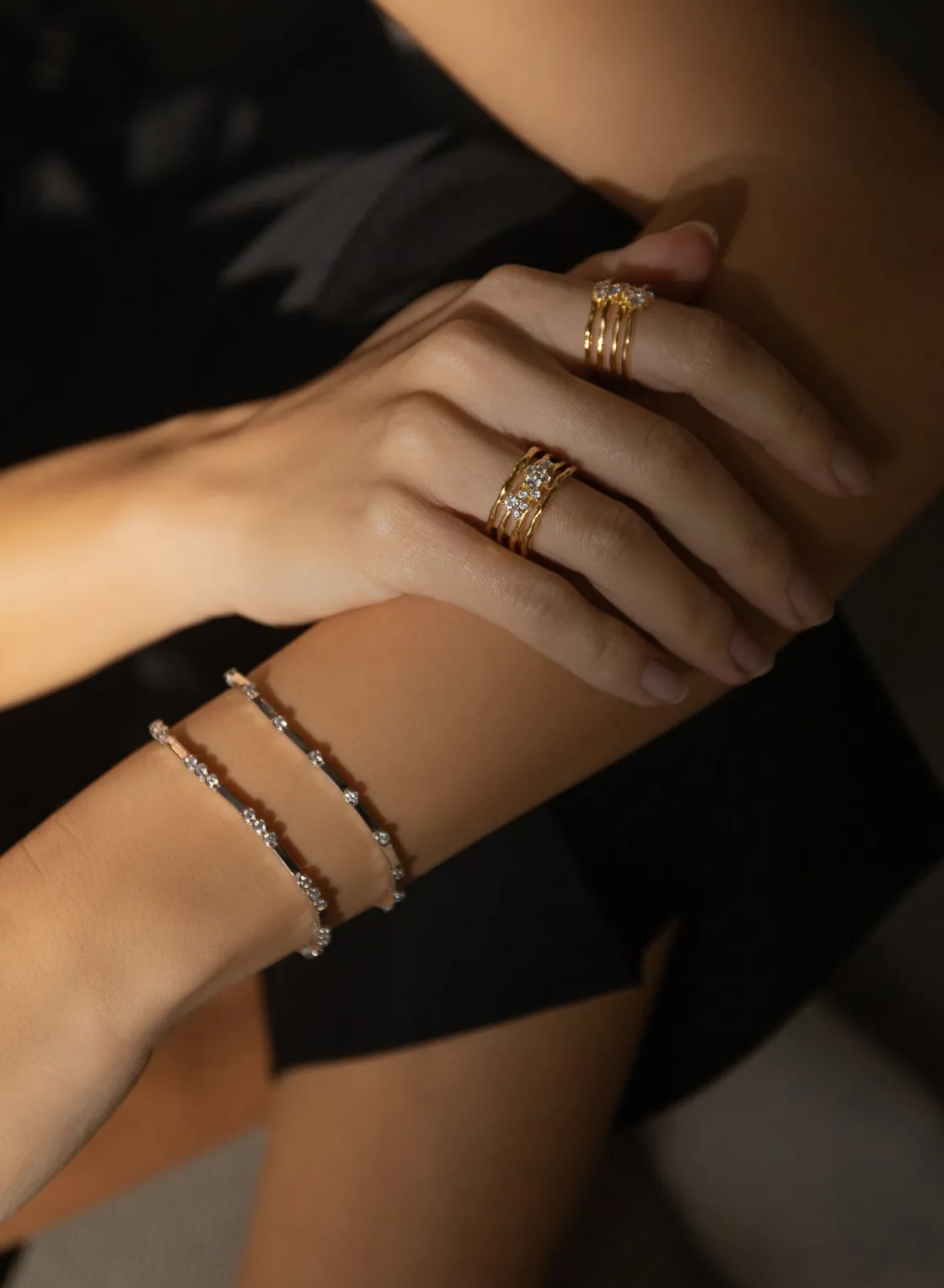 Pulseras Finas | LINEARGENT Pulseras finas de plata diseño múltiples circonitas