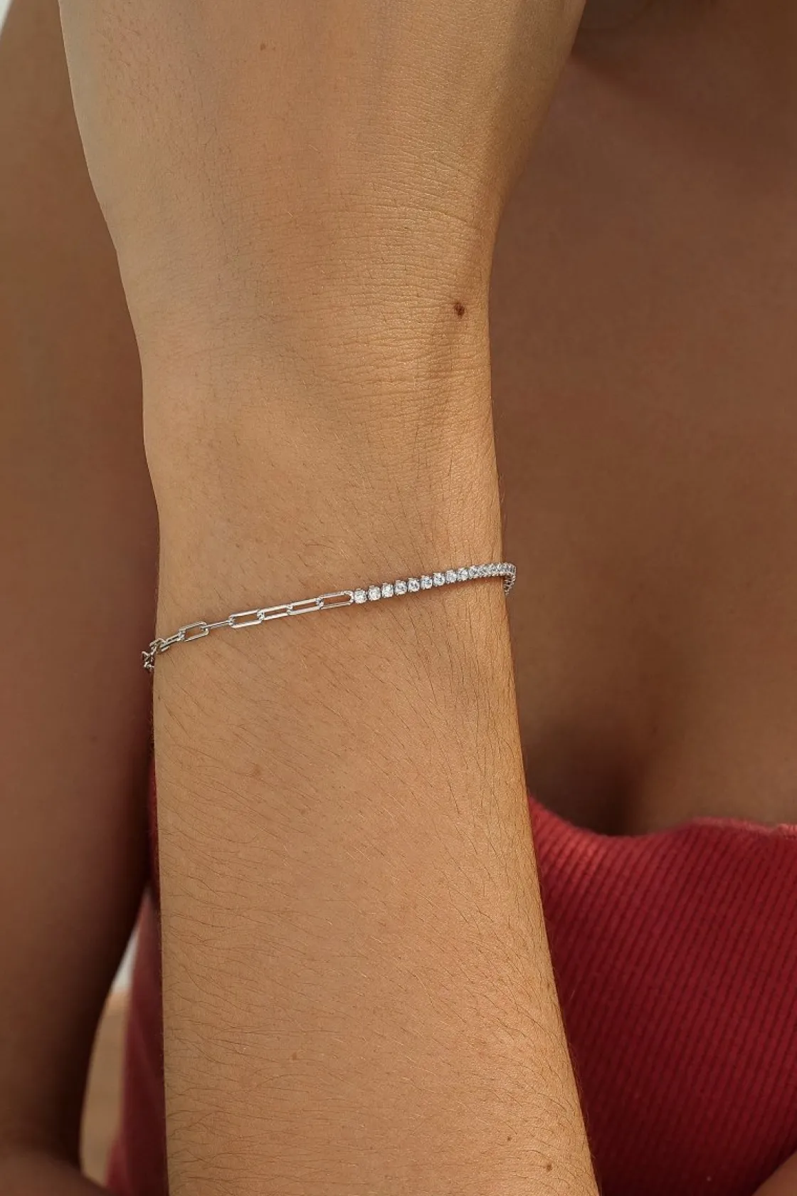 Pulseras Brillantes | Pulseras Finas | LINEARGENT Pulseras finas de plata diseño paper clip y riviere