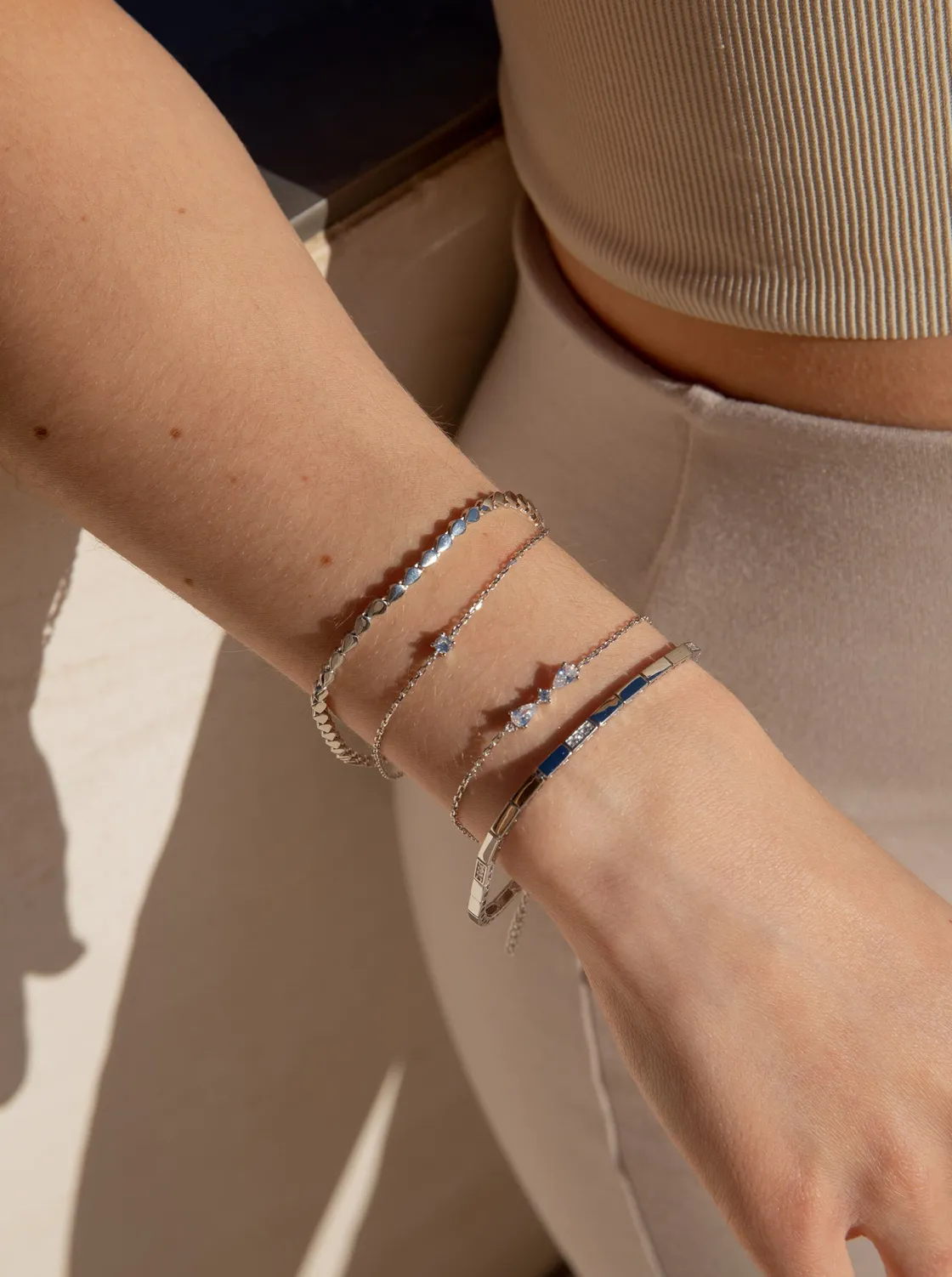 Pulseras Brillantes | Pulseras Finas | LINEARGENT Pulseras finas en plata diseño doble circonita